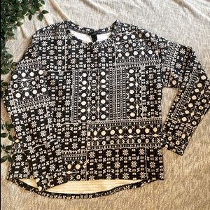 H&M Christmas Sweater Black and White